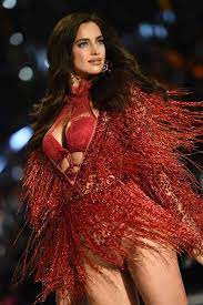 But irina's shayk's grand catwalk debut was overshadowed by claims the russian model, 30, is. No One Suspected Irina Shayk S Baby News Was Surprise Backstage At Victoria S Secret Show Mirror Online