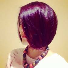 For the front part, opting for long side bangs that almost cover your eye when swept behind the ear bring a very royal touch to the style. 20 Short Hairstyle Color Ideas