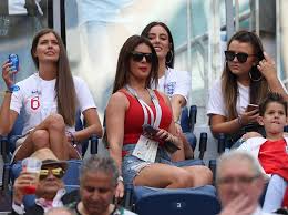 (one of the greatest legacies of the late actor mickey rooney was his work in broadening the public's knowledge about elder abuse. Vardy Gegen Rooney In England Tobt Der Krieg Der Spielerfrauen Mopo