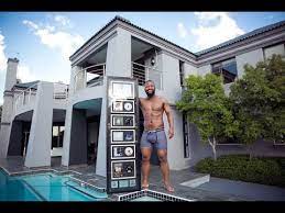 It doesn't matter if you're an old friend or a new face around the farm, you'll enjoy our family friendly atmosphere and some of the. Mansions Owned By Sa Rappers Reloaded Nasty C A Reece Cassper Nyovest Aka Emtee Etc Youtube