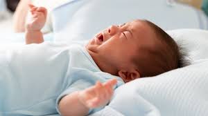 Demam tinggi pada anak lebih dari 1 hari. Bayi Cirit Birit Apa Yang Patut Mama Lakukan Kelabmama