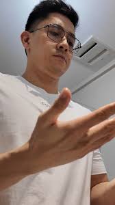 Yung gusto mo umuwi para icheck kung naka-lock ang pinto