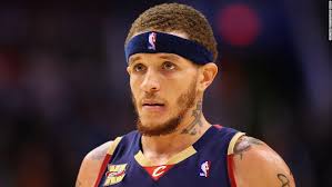 Delonte west was born in washington, d.c. Delonte West Maryland Police Officer Suspended After Video Of Ex Nbaer Spreads Across Internet Cnn