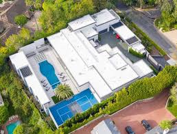 The reality television personality, model, entrepreneur, socialite, and social media personality and her rapper boyfriend paid $13.45m for this home in october 2018. Kylie Jenner Buys 36 5 Million Holmby Hills House Propgoluxury Property News