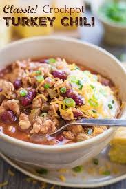 A Beloved Classic This Healthy Crock Pot Turkey Chili Recipe Is Boldly Flavored And Not Too Spicy But Don T Wor Crockpot Turkey Turkey Chili Crockpot Recipes