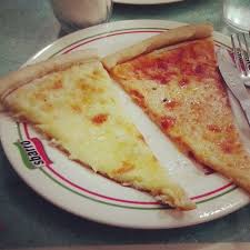 Sbarro White And Four Cheese Pizza Four Cheese Pizza Cheese Pizza Food