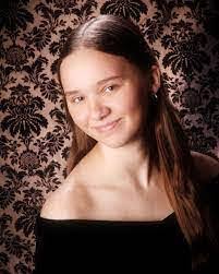 Savannah Kraft's Instagram, Twitter & Facebook