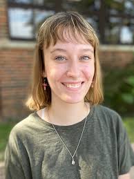 Emma Busch's Instagram, Twitter & Facebook