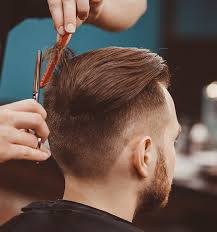 Découvre tous nos modèles d'accessoires et outils cheveux. Coupe De Cheveux Homme Roncq Coiffure Pour Homme Linselles