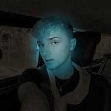 declan foley ♡ (@declanfoleyy)