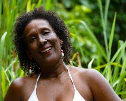 Narran sus aciertos y desaciertos en su camino al éxito