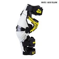 But are they any good? Mobius X8 Knee Brace Mobius Braces