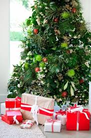 Australian christmas tree, parasitic tree of the mistletoe family (loranthaceae), native to western australia. Floral Christmas Tree Trend Fun And Festive Tesselaar Flowers