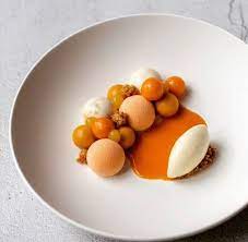 Sheep Yoghurt Sea Buckthorn Physalis Orange By Head Chef Emiel Kwekkeboom By Restaurant Locatio Dessert In Piatto Cibo Gourmet Ricette