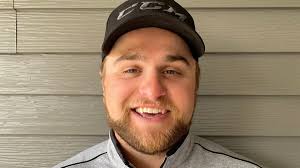 Joey Hanowski looks to carry