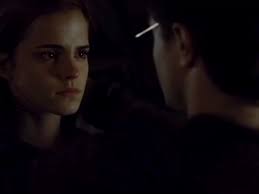 #CapCut me and my sister are just talking abt Emma and dan behind the scene  kiss🥱 @harmione.ship4ever