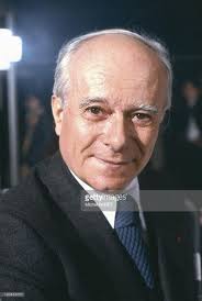 Paul Guth (auteur de Le Naïf aux quarante enfants)