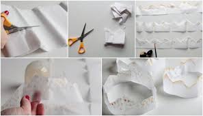 Best 21 do it yourself christmas crackers.change your holiday dessert spread right into a fantasyland by offering standard french buche de noel, or yule log cake. Diy Christmas Crackers As A Special Gesture To Your Guests