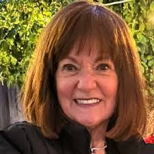 Tracey Milliner's Instagram, Twitter & Facebook