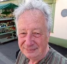 Laurie Schofield's Instagram, Twitter & Facebook