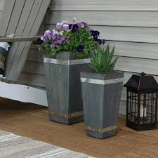 Our selection of outdoor planters and pots keep outdoor spaces looking fresh & vibrant. Stylish Tall Planters For Your Home And Garden