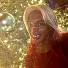 The guy who does it all!!! 🌟👏 💙 Happy Birthday to our best-in-class  host, Ryan Seacrest!