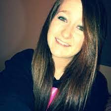 Laura Vanmeter's Instagram, Twitter & Facebook