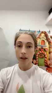 Anyone a procrastinator like me and still need Christmas photos?!?! I will  still offer them during January!!!! Also, love my husband who so graciously  does anything I need for my sessions. @awwike ...