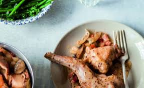 Le Lapin A La Moutarde Grand Mere De Patrice Par Julie Andrieu Recette Recette Lapin Plats Mijotes Alimentation