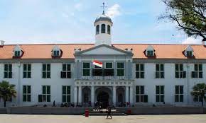 Museum fatahillah atau biasa disebut dengan sejarah museum jakarta merupakan sebuah museum yang berada di jalan taman fatahillah no. Museum Fatahillah Menikmati Liburan Sekaligus Belajar Sejarah Jakarta Java Travel