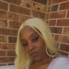 Dewanda Brown's Instagram, Twitter & Facebook