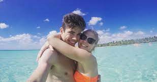 Zijn echtgenote sarah kon voor het eerst een tourritzege van haar wout van. Wout Van Aert And Sarah De Bie Dating Gossip News Photos
