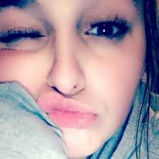 Kara Oakes (karaoakes31)