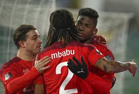 And i would argue, that besides toty kante there wasn't a better player to do that job than mbabu. Schweizer Fussballer Gewinnen Zum Start Der Wm Qualifikation