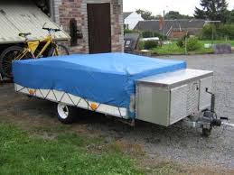 Historique quelques jours avant son départ en. Caravane Rapido Export 79 Marche Fr