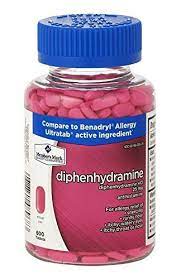 Member S Mark Diphenhydramine Hcl 25 Mg Allergy Medicine And Antihistamine Compare To Active Ingredient Of Benadryl Al Allergies Allergy Medicine Members Mark