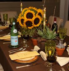 Italian Table Decor Designer Charles Dunlap Uses Casual Italian Style In His Tab Italian Dinner Party Decorations Dinner Party Decorations Italian Dinner