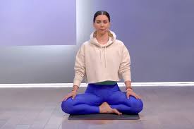 3 Yoga Breathing Methods to Try On and ...