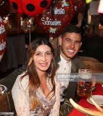 This is the national team page of fc bayern münchen player benjamin pavard. Fc Bayern News On Twitter Joshua Kimmich Mit Freundin Lina Niklas Sule Mit Freundin Melissa Jerome Boateng Mit Seinen Tochtern