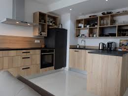 Cuisine Moderne Structuree Niches Antibes Arthur Bonnet Cuisine Moderne Cuisine Amenagee Moderne