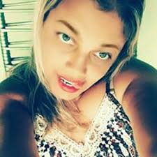 Stream Fernanda Rosa Paloschi music