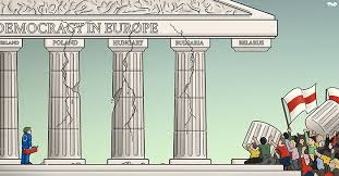 Boek bij planetofhotels.com en begin met inpakken!. Democracy In Europe Tjeerd Royaards Editorial Cartoons