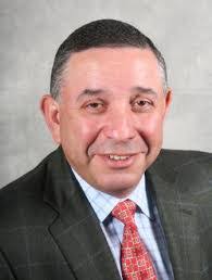 Roland Munoz's Instagram, Twitter & Facebook