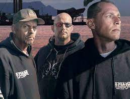 The dirt (tv series) self. Bering Sea Gold Kelly Family Brad Kelly Kris And Andy Kelly