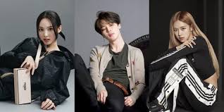 The rose is currently an independent group following the members' request of their contract's termination due to mismanagement. Dari Jimin Bts Sampai Rose Blackpink 9 Idol K Pop Ini Harus Menanggung Malu Karena Wardrobe Malfunction Kapanlagi Com