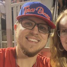 Carly Weaver and Thomas Kimball's Wedding Website