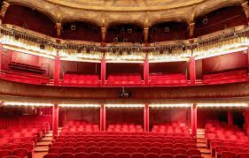 Theatres And Playhouses In Paris Theatre In Paris French