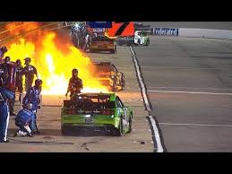 How often do nascar pit crews practice? Fire Erupts In No 62 Pit Youtube