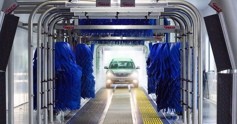 Are Automatic Car Washes a Good Idea? | Island Detail and Color
