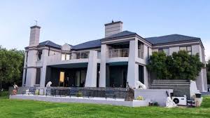 Boity thulo house in 2016, the tv presenter and actress acquired a luxurious house as a gift to herself for her 26th birthday. Cassper Nyovest Biography Net Worth 2021 House Cars Songs
